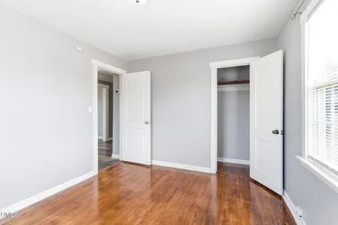 1401 Ashe Street Burlington NC 27217
