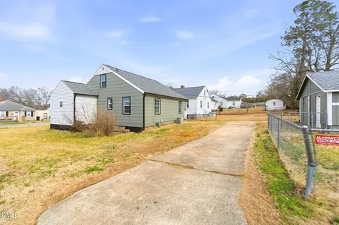 1401 Ashe Street Burlington NC 27217