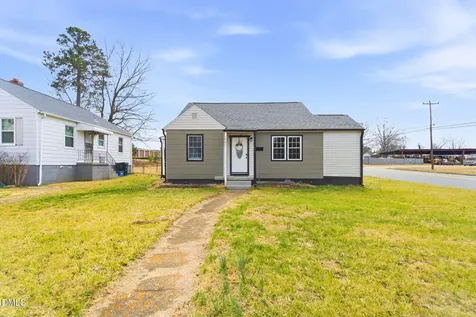1401 Ashe Street Burlington NC 27217