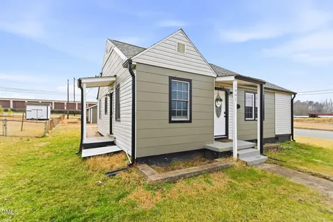 1401 Ashe Street Burlington NC 27217