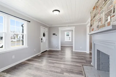 1401 Ashe Street Burlington NC 27217
