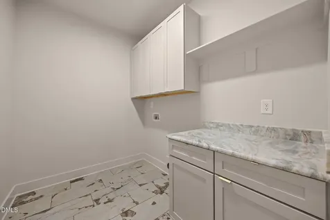 40 Stream View Way Zebulon NC 27597