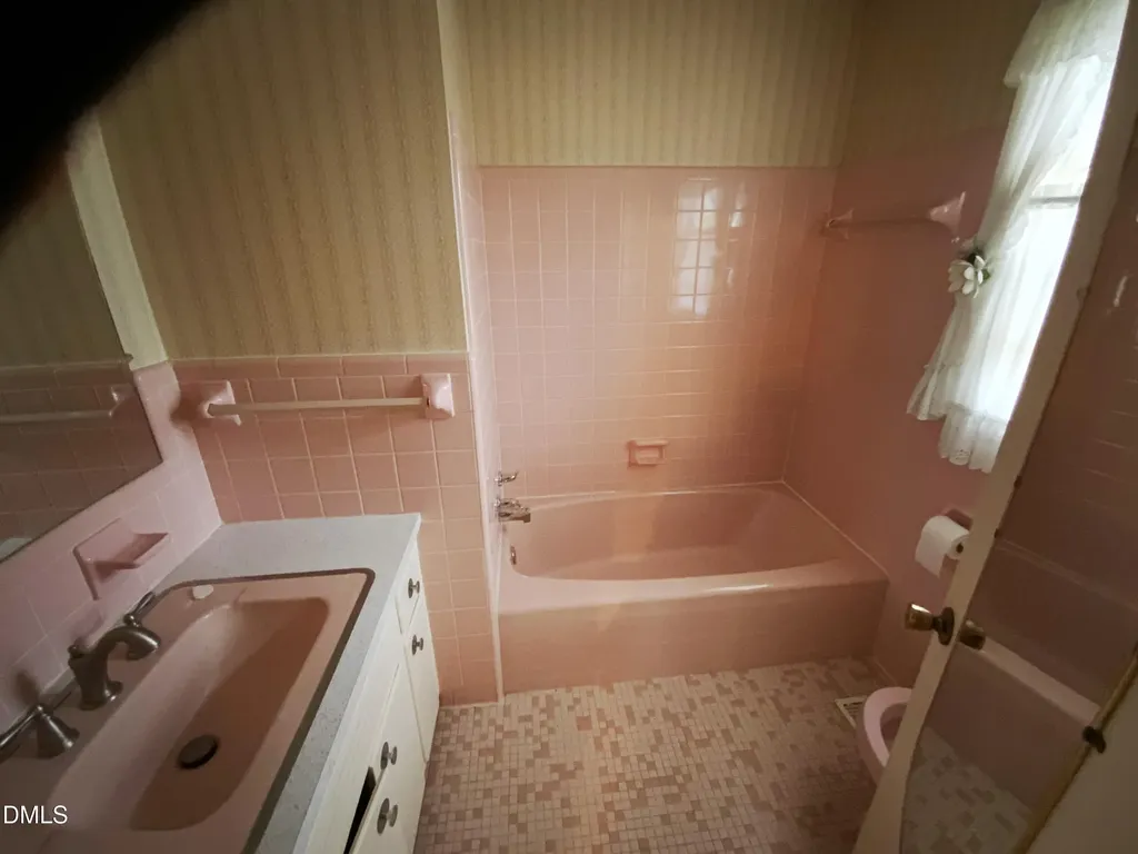 100 E C Street Erwin NC 28339