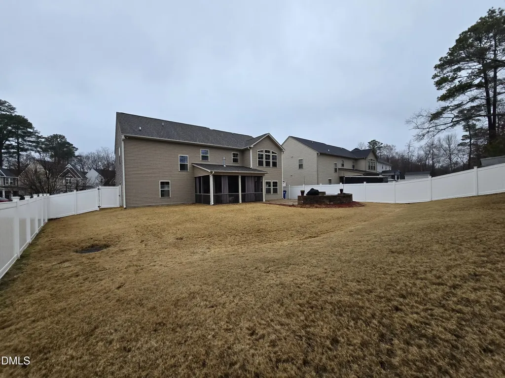 4202 Smithson Court Raleigh NC 27616