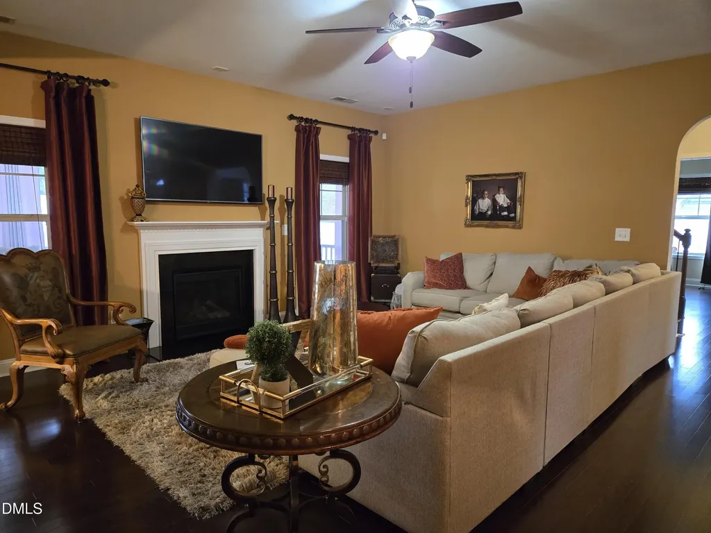 4202 Smithson Court Raleigh NC 27616