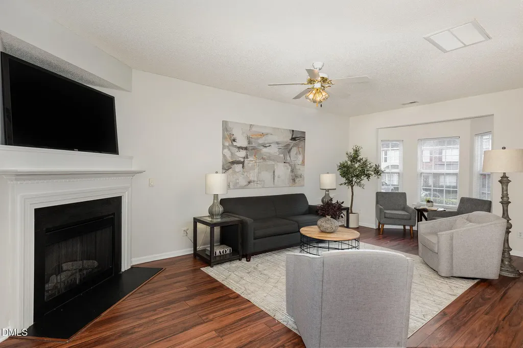10947 Pendragon Place Raleigh NC 27614
