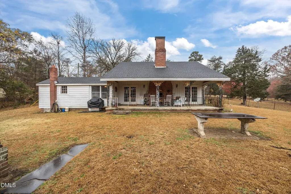 3250 Mine Creek Road Burlington NC 27217