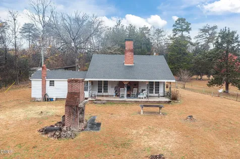 3250 Mine Creek Road Burlington NC 27217
