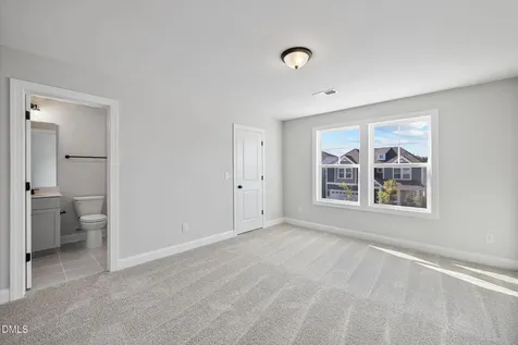 1008 Bostonian Drive Knightdale NC 27545
