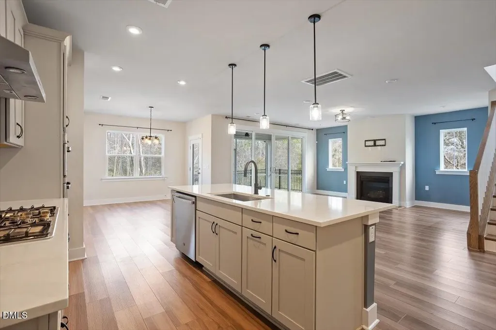 541 Roycroft Drive Wake Forest NC 27587