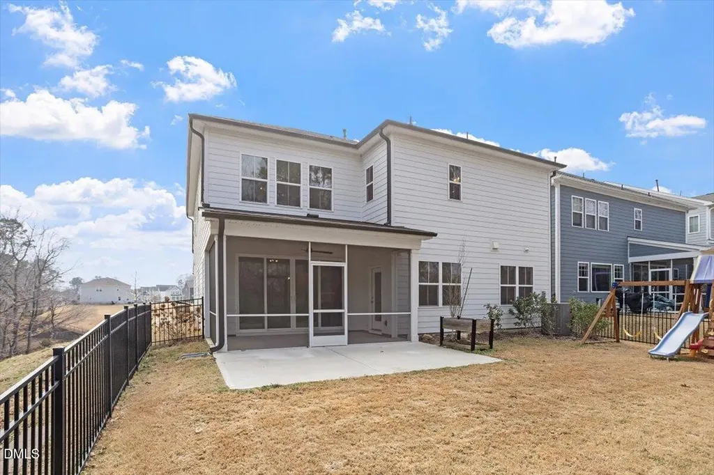 541 Roycroft Drive Wake Forest NC 27587