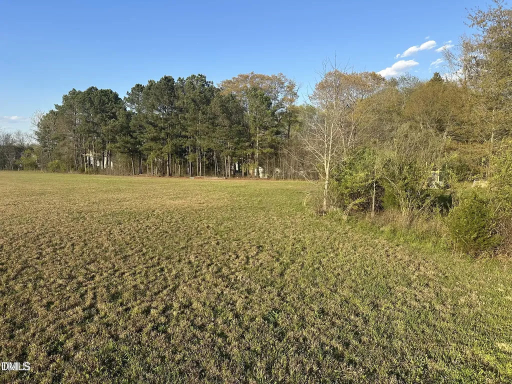 5160 Commission Drive Holly Springs NC 27540