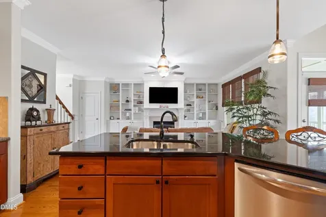 14 Grandwood Circle Durham NC 27712