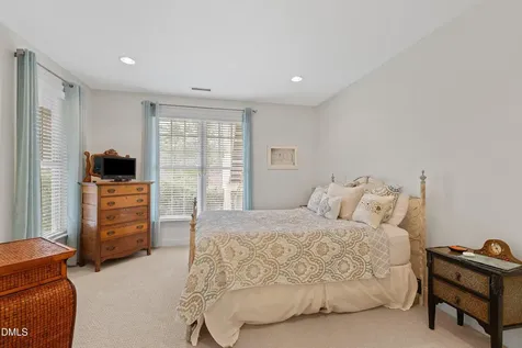 14 Grandwood Circle Durham NC 27712