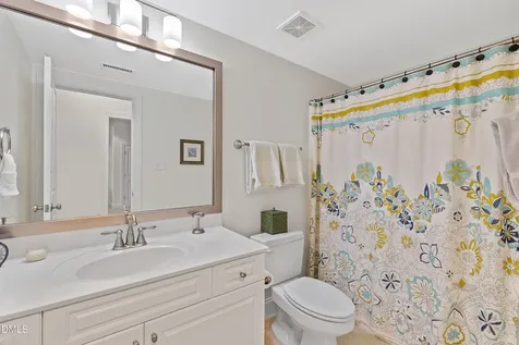 14 Grandwood Circle Durham NC 27712