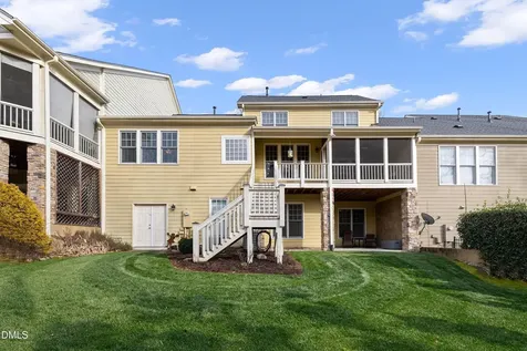 14 Grandwood Circle Durham NC 27712