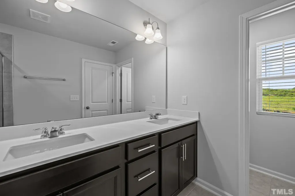5106 Anamosa Street Raleigh NC 27610