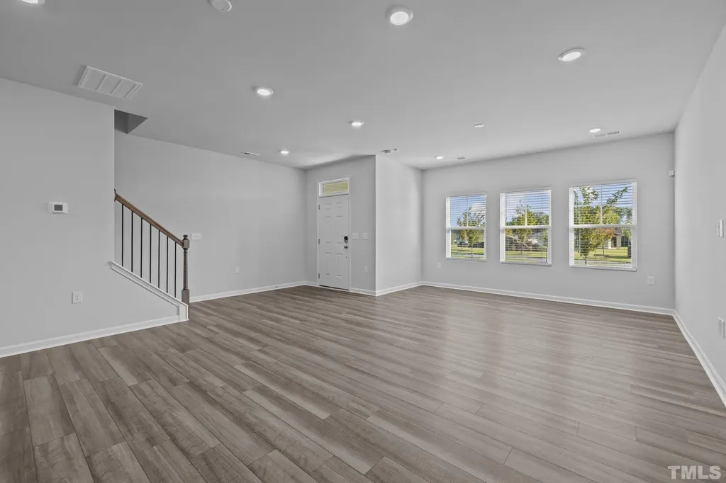 5106 Anamosa Street Raleigh NC 27610
