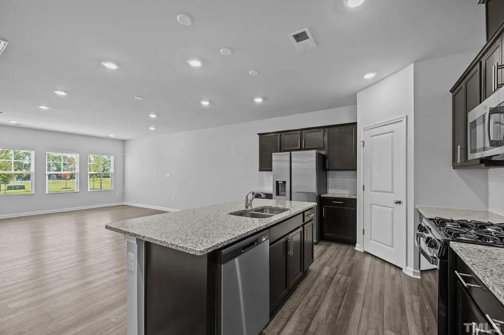 5106 Anamosa Street Raleigh NC 27610