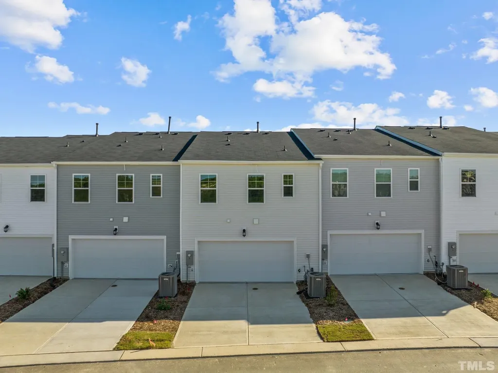 5106 Anamosa Street Raleigh NC 27610