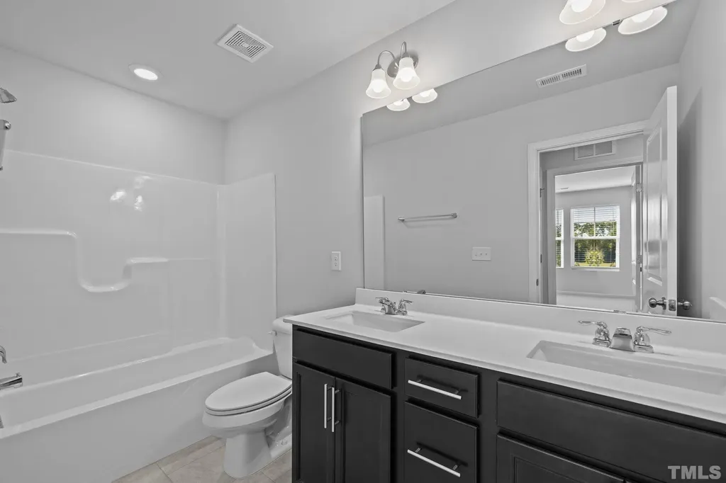 5106 Anamosa Street Raleigh NC 27610