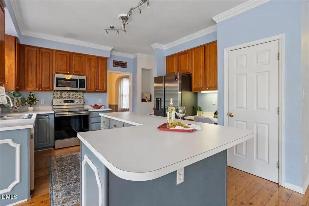 2804 Shofield Court Raleigh NC 27615