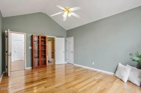 2804 Shofield Court Raleigh NC 27615