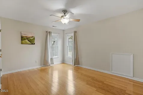 2804 Shofield Court Raleigh NC 27615