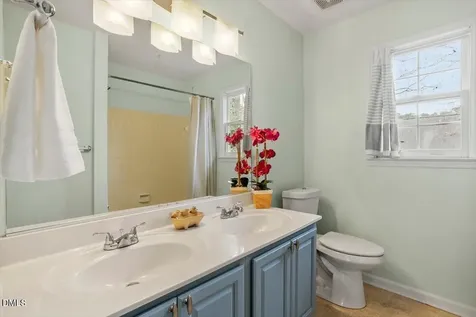 2804 Shofield Court Raleigh NC 27615