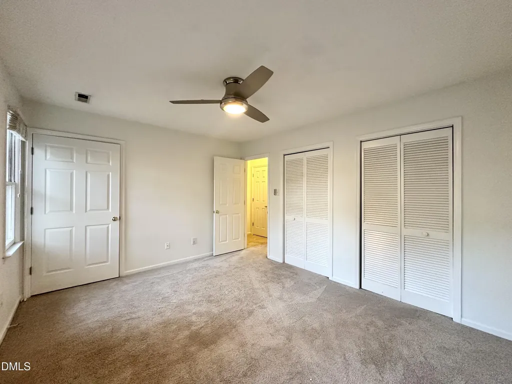 5649 Hamstead Crossing Raleigh NC 27612