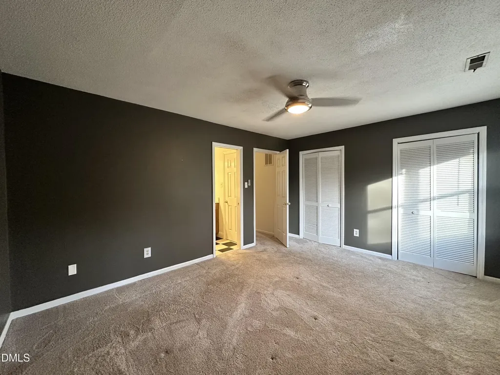 5649 Hamstead Crossing Raleigh NC 27612