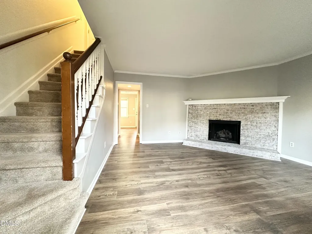 5649 Hamstead Crossing Raleigh NC 27612