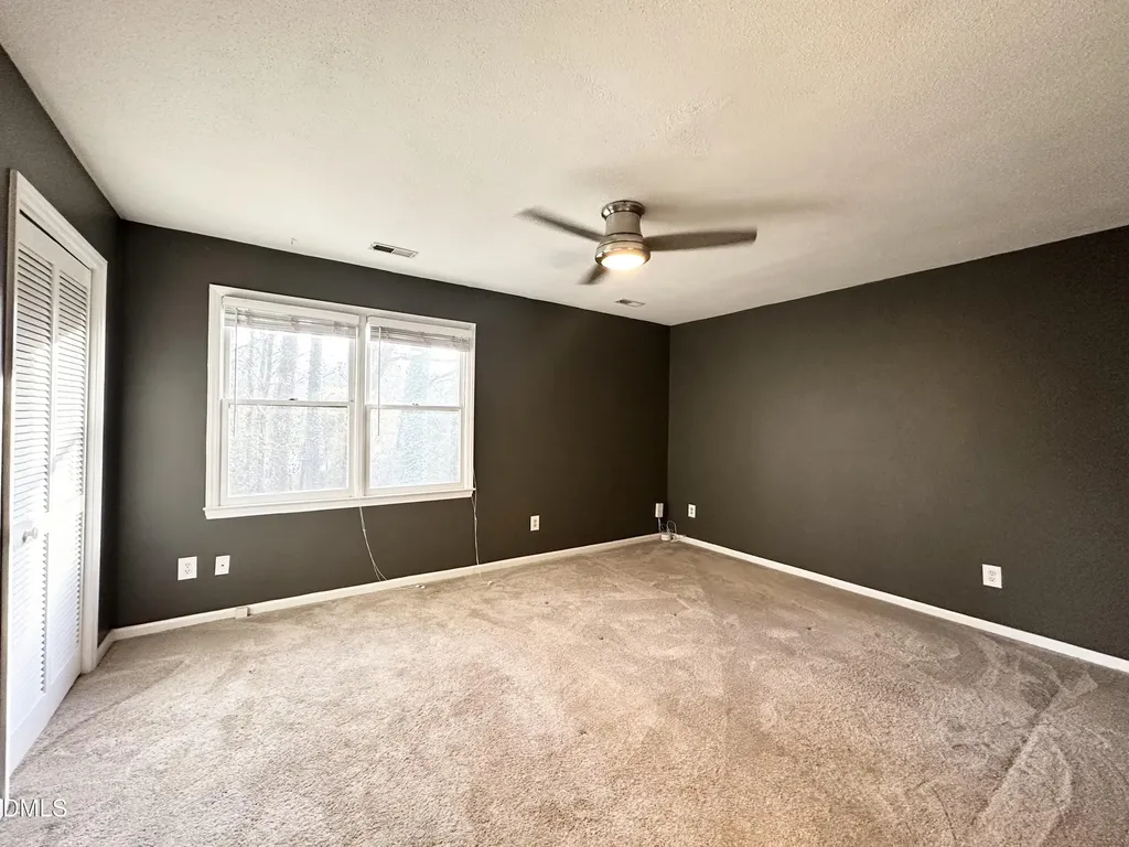 5649 Hamstead Crossing Raleigh NC 27612