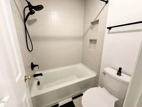 5649 Hamstead Crossing Raleigh NC 27612
