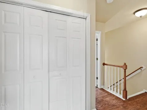 300 Nottinghill Walk Apex NC 27502