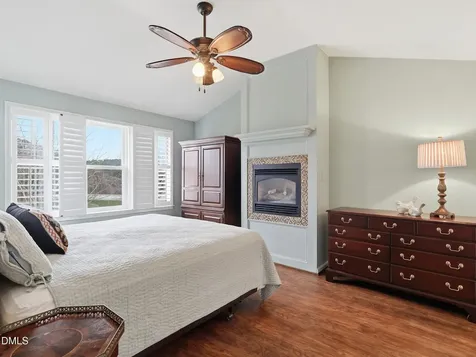 300 Nottinghill Walk Apex NC 27502