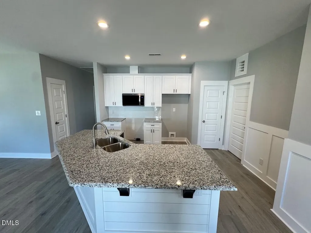 102 Lynn Lane Selma NC 27576