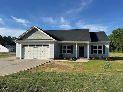 102 Lynn Lane Selma NC 27576