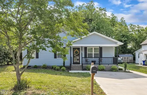 407 Collier Street Smithfield NC 27577