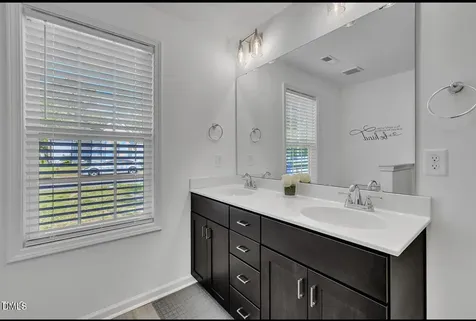 407 Collier Street Smithfield NC 27577