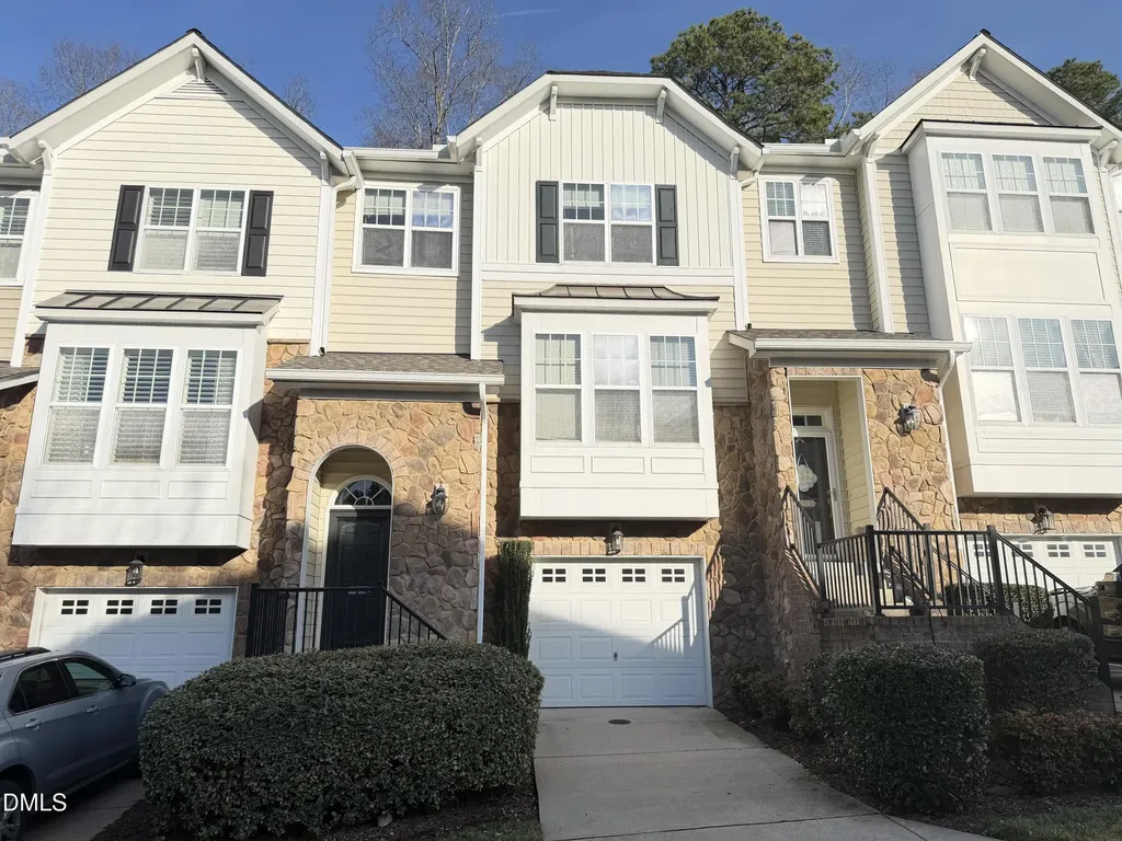 6136 Braidwood Court Raleigh NC 27612