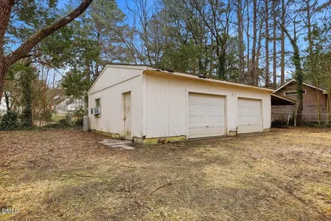 5016 Kyle Drive Raleigh NC 27616
