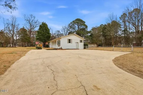 5016 Kyle Drive Raleigh NC 27616