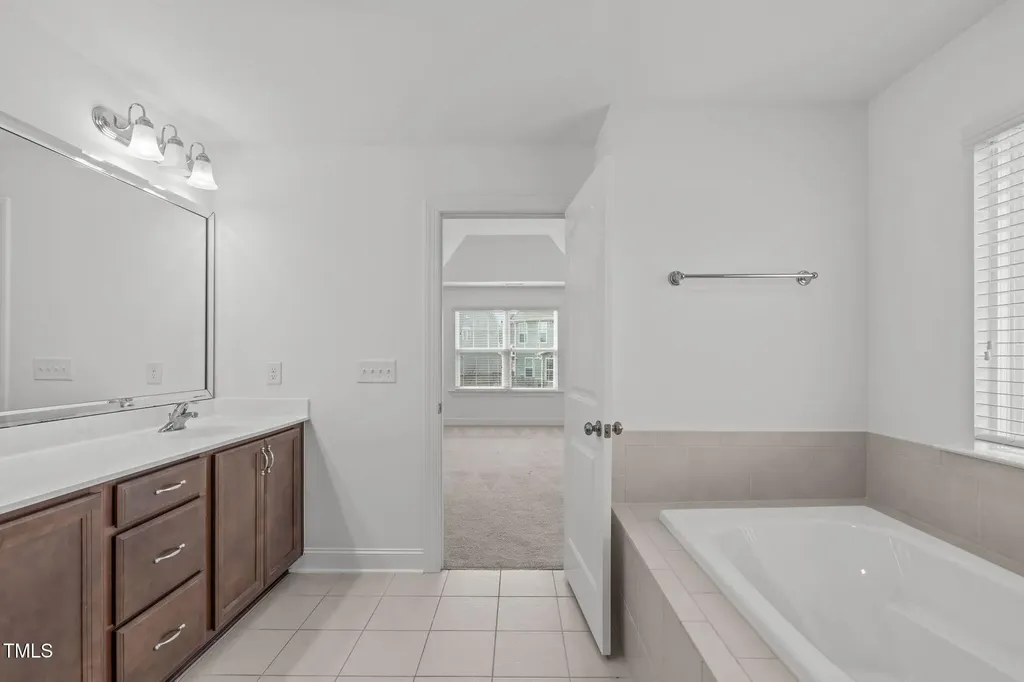 4821 Heathshire Drive Raleigh NC 27616