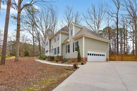 5100 Damask Court Fuquay Varina NC 27526