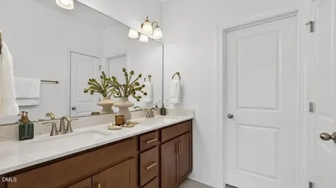 501 Dorset Stream Drive Fuquay Varina NC 27526