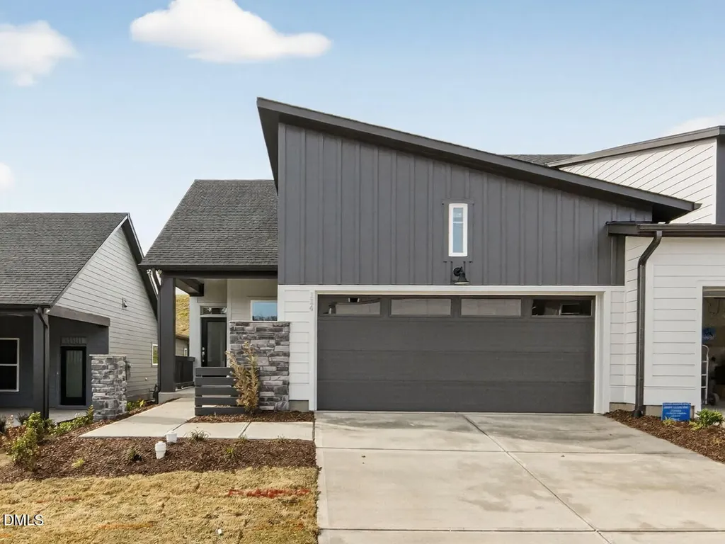 114 Tantara Bend Pittsboro NC 27312