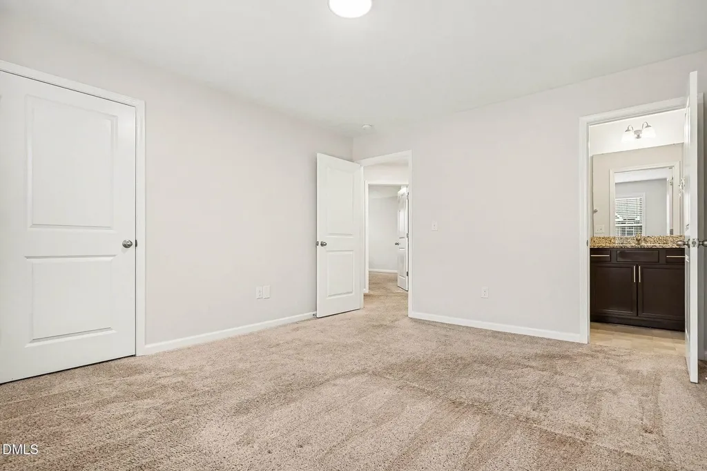 91 Stratford Lane Clayton NC 27527