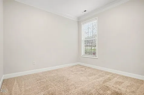 91 Stratford Lane Clayton NC 27527