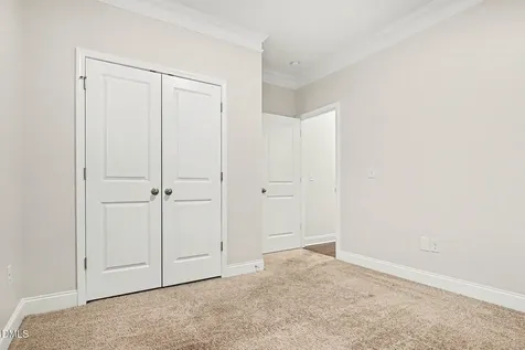 91 Stratford Lane Clayton NC 27527